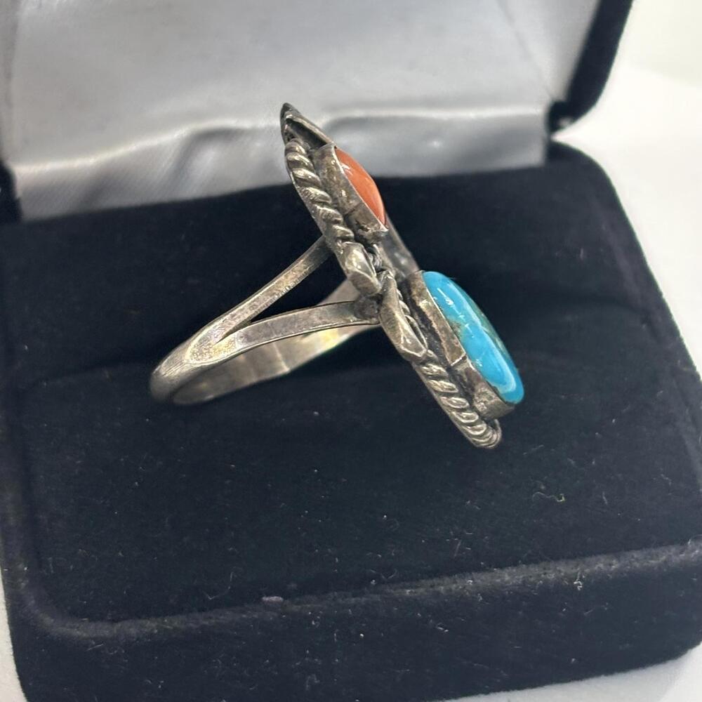 Vtg 60s/70s Navajo Sterling turquoise & coral ring sz 8 - Picture 3 of 6